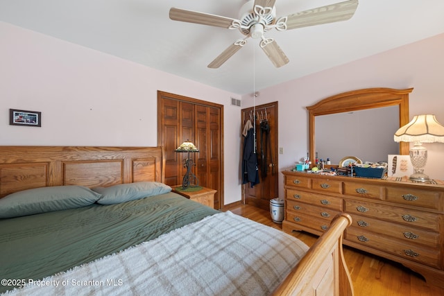 1200 Merion Cir, Clarks Summit, PA 18411 - bedroom featuring wood finished floors, ceiling fan, and a closet
