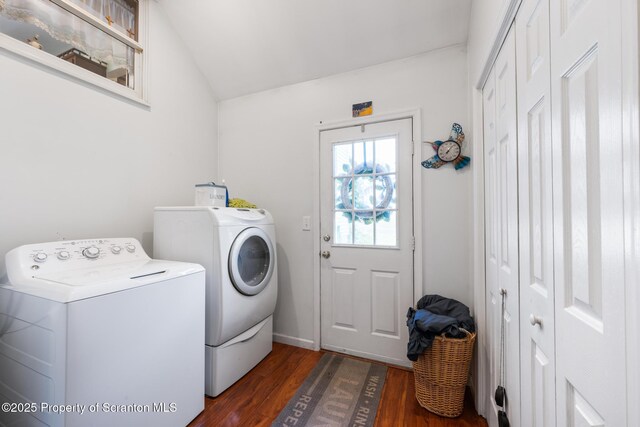 1200 Merion Cir, Clarks Summit, PA 18411 - laundry area featuring washer and clothes dryer and dark wood-style floors