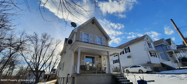 view of front facade featuring a porch