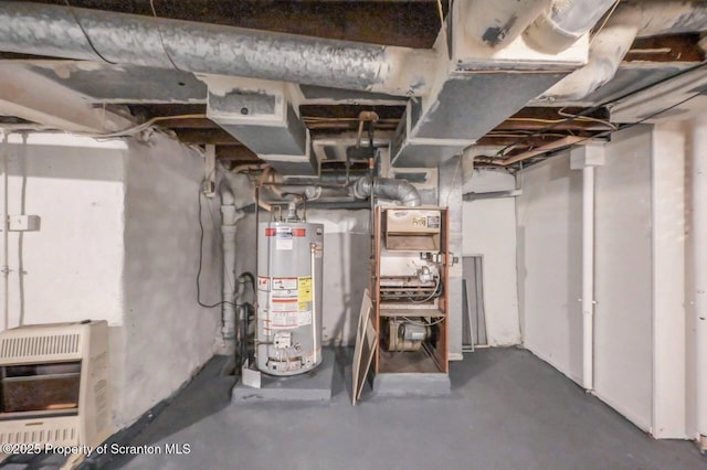 446 10th Ave, Scranton, PA 18504 - unfinished below grade area featuring heating unit and water heater