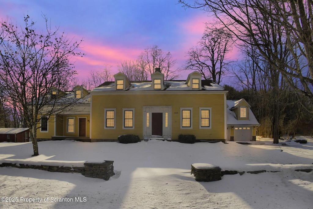 view of front of house