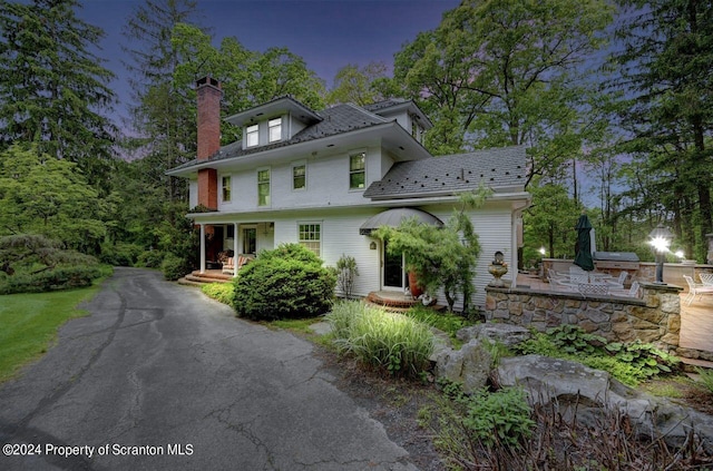 view of front of home