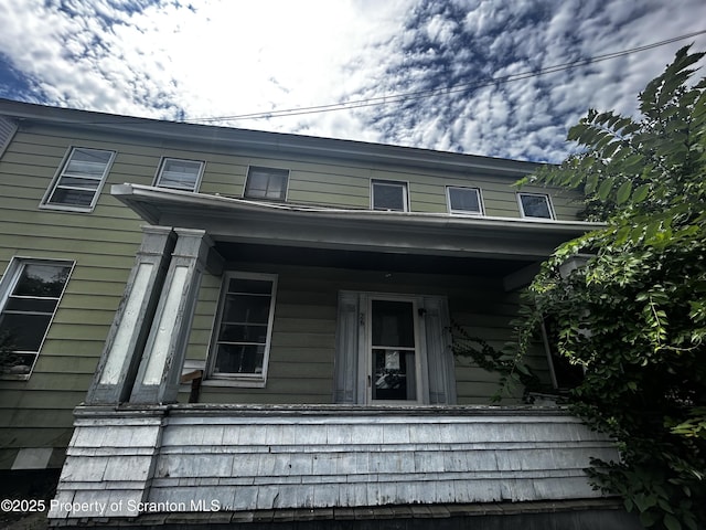 26 7th Ave, Carbondale, PA 18407 - photo 1
