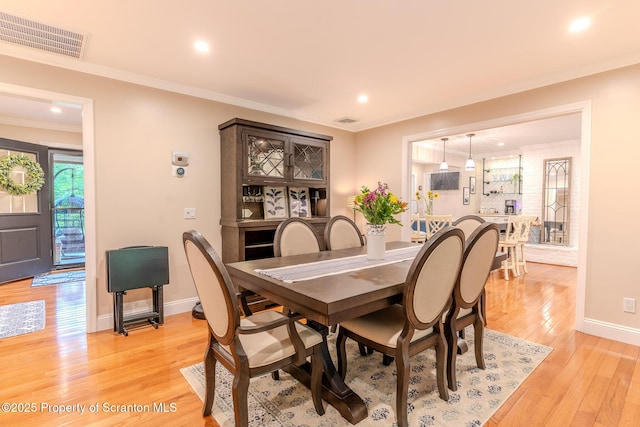 941 Old State Rd, Clarks Summit, PA 18411 - dining room with light wood-style floors, baseboards, ornamental molding, and recessed lighting