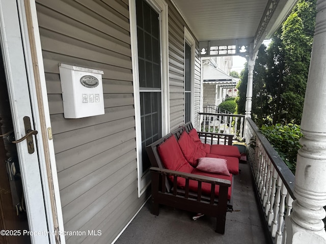 215 S Hyde Park Ave, Scranton, PA 18504 - view of porch