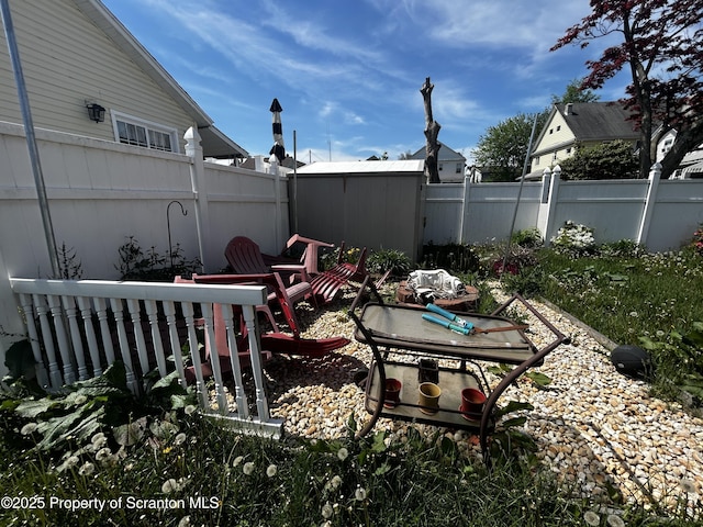215 S Hyde Park Ave, Scranton, PA 18504 - view of fenced backyard