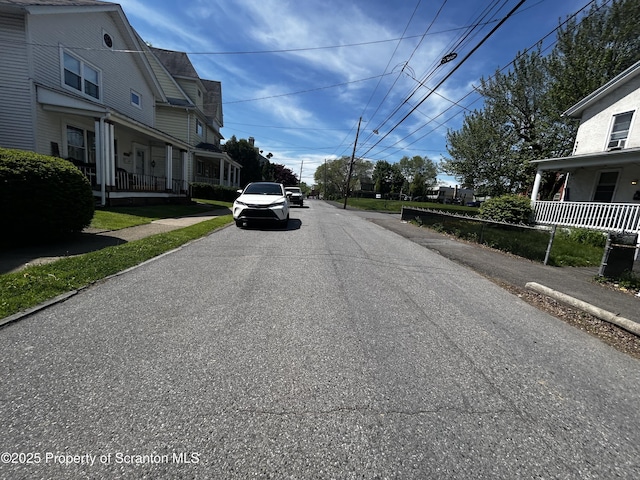 215 S Hyde Park Ave, Scranton, PA 18504 - view of asphalt street with sidewalks