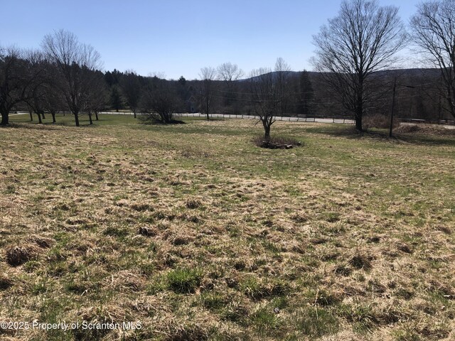 632 Lily Lake Rd, Waverly, PA 18471