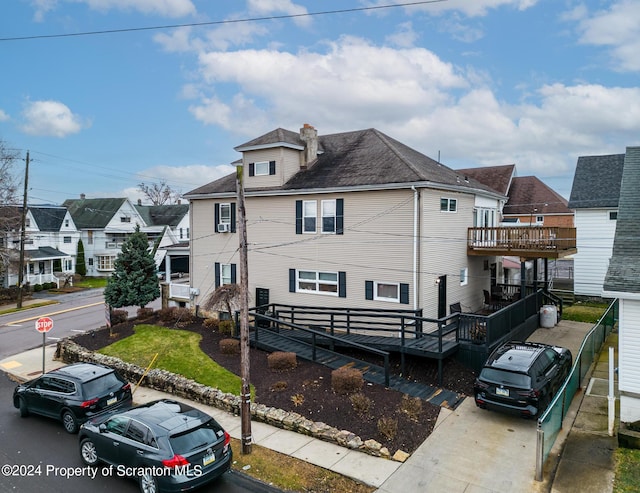 view of front of home