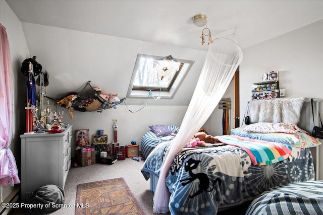 180 E Shore Dr, Dingmans Ferry, PA 18328 - view of carpeted bedroom