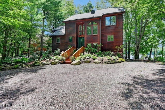 1753 Rockpoint Ct, Lake Ariel, PA 18436 - photo 1