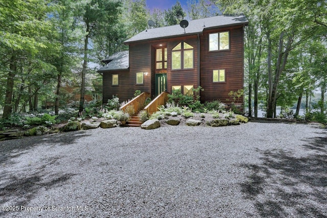 1753 Rockpoint Ct, Lake Ariel, PA 18436 - photo 2