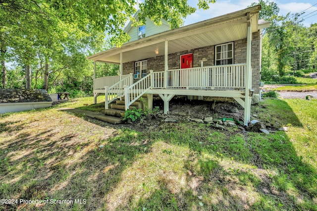 view of front facade featuring covered porch