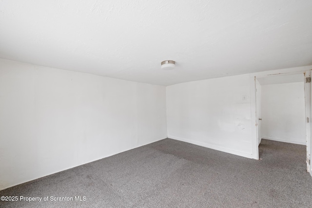 121 Throop St, Scranton, PA 18508 - view of carpeted spare room