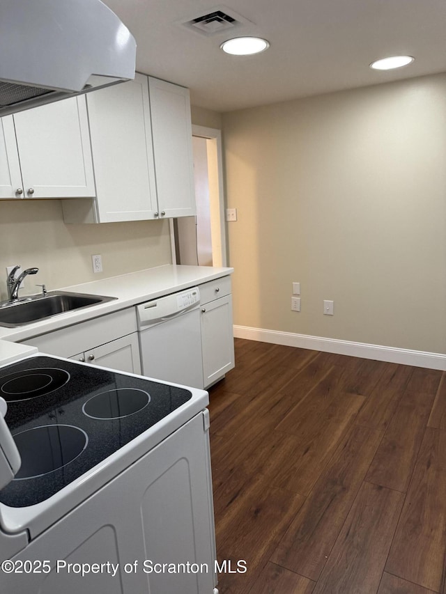 550 Clay Ave Unit 8C, Scranton, PA 18510 - kitchen featuring white appliances, dark wood-style flooring, white cabinets, range hood, and recessed lighting