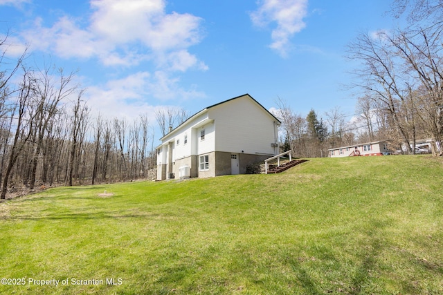 828 Lake Henry Rd, Lake Ariel, PA 18436 - view of yard