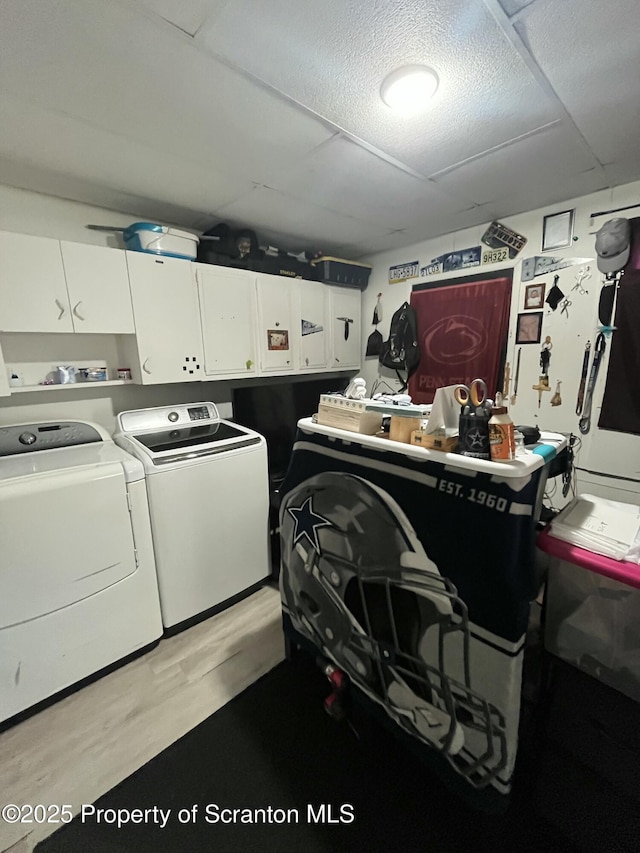 717719 Cedar Ave, Scranton, PA 18505 - laundry area with washing machine and dryer and wood finished floors