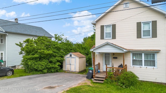 424 Hudson St, Forest City, PA 18421 - view of front of home