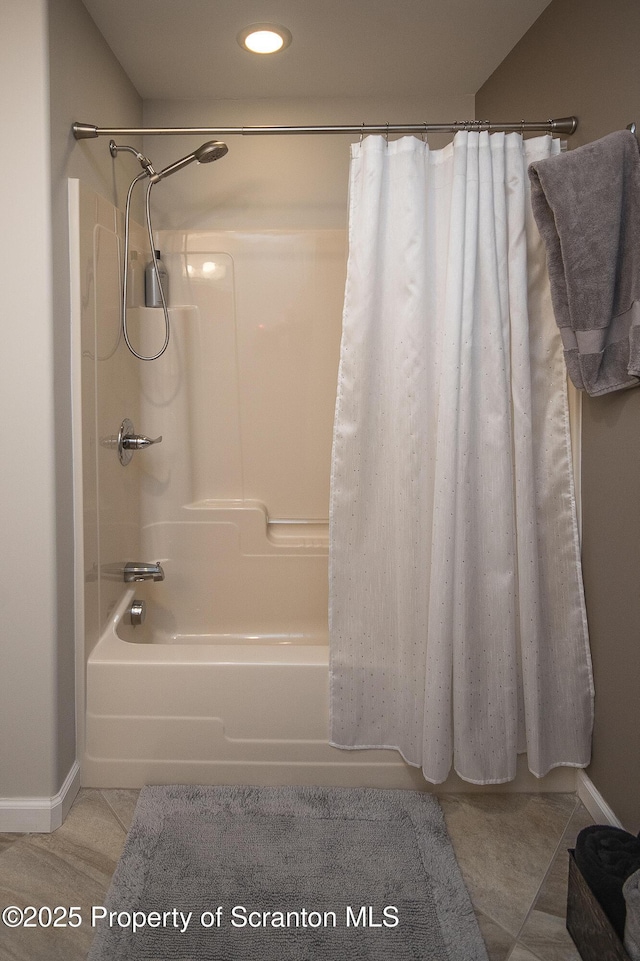 224 Shadow Wood Cir, Archbald, PA 18403 - full bathroom featuring baseboards, recessed lighting, and shower / bath combination with curtain