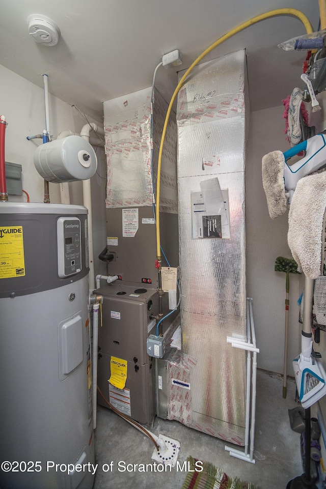 224 Shadow Wood Cir, Archbald, PA 18403 - utilities featuring water heater