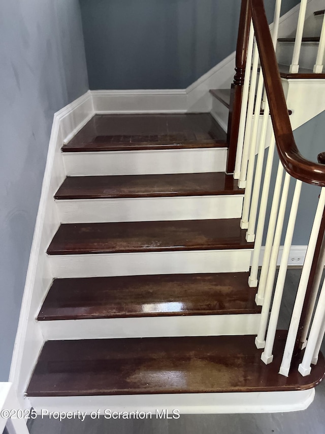 321 Maple St, Montrose, PA 18801 - photo 31