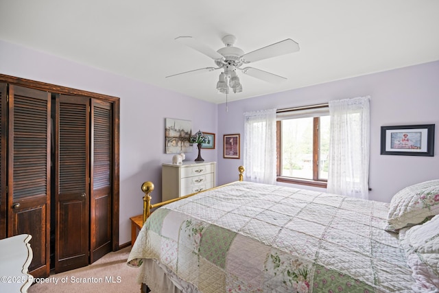 32 Christy Ln, Scott Twp, PA 18447 - bedroom with light carpet, a closet, and a ceiling fan