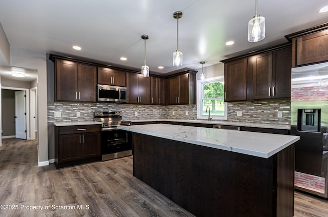 806 Justus Blvd, Scott Twp, PA 18447 - photo 2