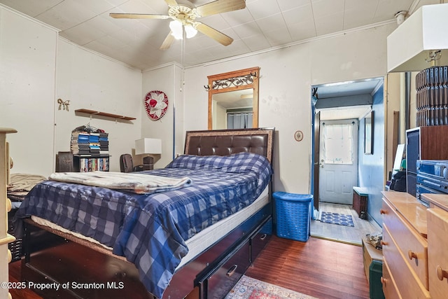 215 St Fr Cabrini Ave Unit Fr, Cabrini, Scranton, PA 18504 - bedroom with wood finished floors, crown molding, and a ceiling fan