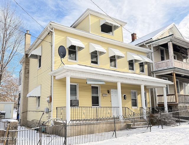 view of front of house