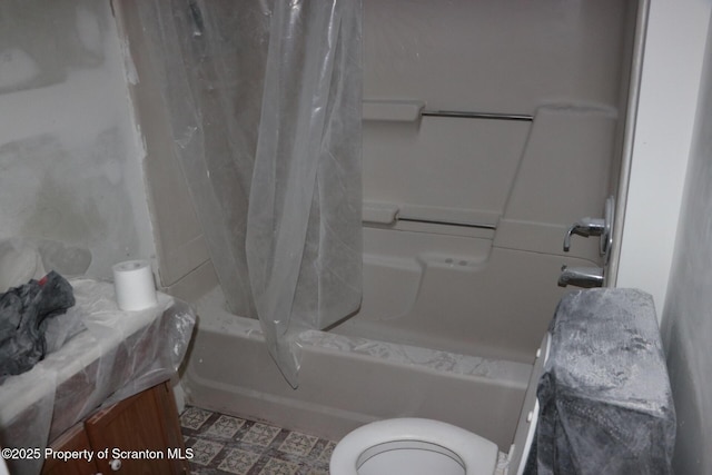 74 Matthews Rd, Spring Brook Twp, PA 18444 - bathroom with shower / tub combo with curtain and vanity