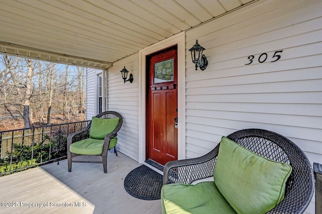 property entrance with a porch