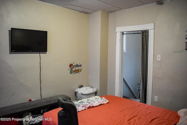 640 Alder St, Scranton, PA 18505 - bedroom featuring a drop ceiling