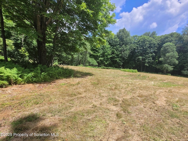 742 May Rd, Thompson, PA 18465