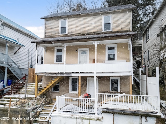 view of front of house