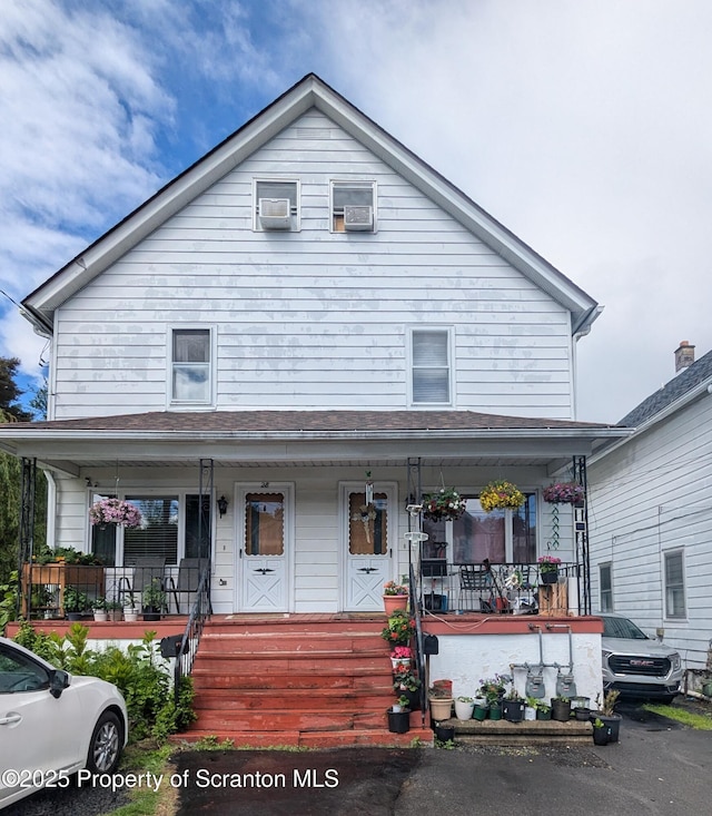 26-28 Glinko St, Scranton, PA 18504 - american foursquare style home with a porch
