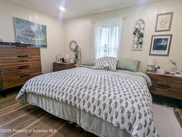 26-28 Glinko St, Scranton, PA 18504 - bedroom with wood finished floors