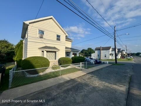 502 Hudson St, Forest City, PA 18421 - photo 2