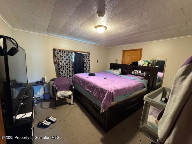 1449 Dickens St, Scranton, PA 18504 - bedroom featuring crown molding and carpet