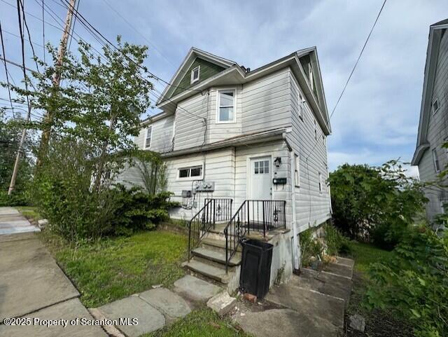 1449 Dickens St, Scranton, PA 18504 - view of front of house