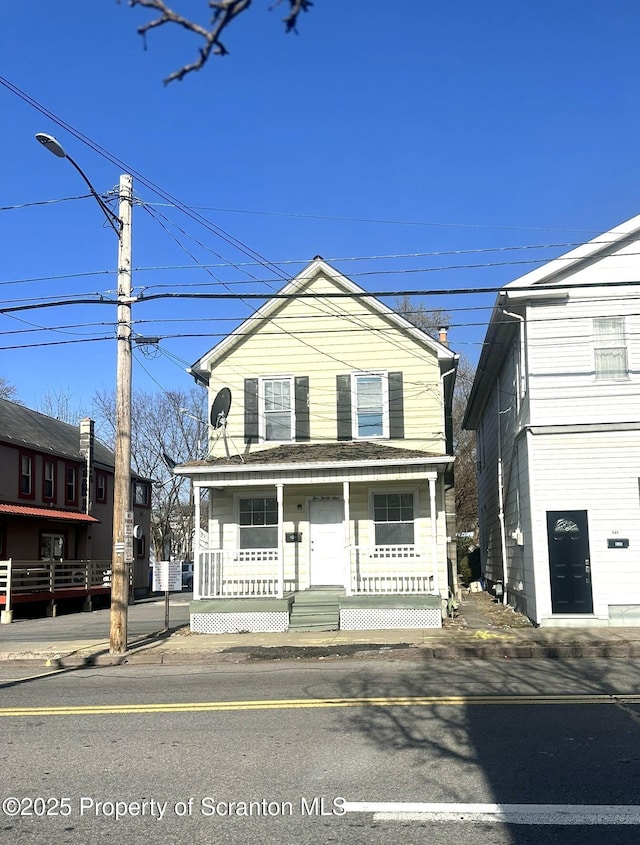 view of front of home featuring a porch