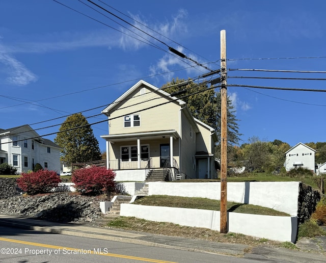 view of front of home featuring a porch