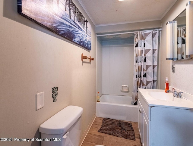 full bathroom featuring vanity, toilet, shower / bath combo, and crown molding