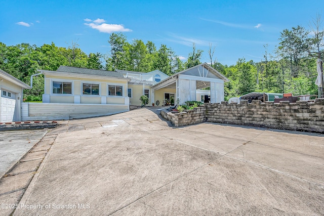 831 Montdale Rd, Scott Twp, PA 18447 - photo 1