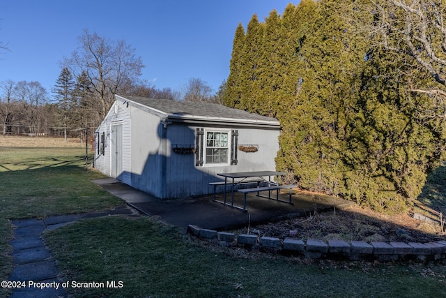 exterior space with a lawn