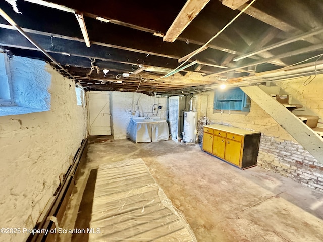 2052 Farr St 2050, Scranton, PA 18504 - unfinished below grade area featuring gas water heater