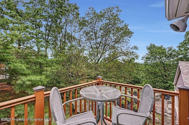 119 Glenmaura Dr, Moosic, PA 18507 - view of wooden terrace