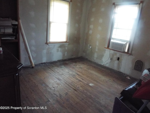 410 21st Ave, Scranton, PA 18504 - empty room featuring hardwood / wood-style flooring and cooling unit