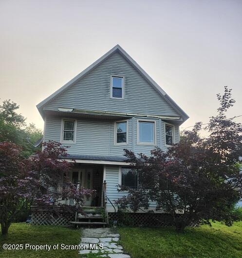 410 21st Ave, Scranton, PA 18504 - view of front of home featuring covered porch
