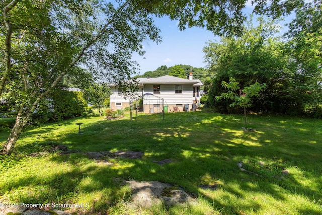2807 S Webster Ave, Scranton, PA 18505 - view of grassy yard