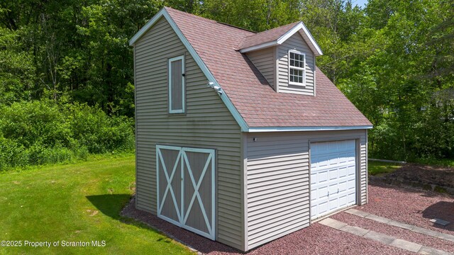 73 Quinton Rd, Scott Twp, PA 18447 - view of detached garage